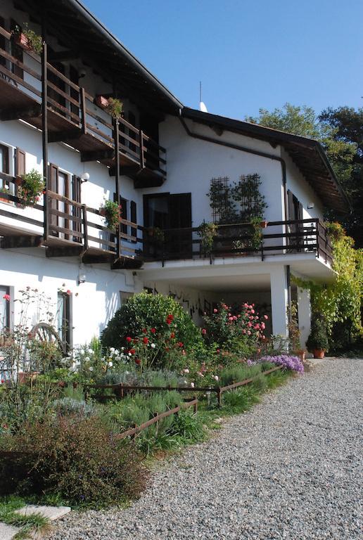 Agriturismo Fano'S Farm Suno Extérieur photo